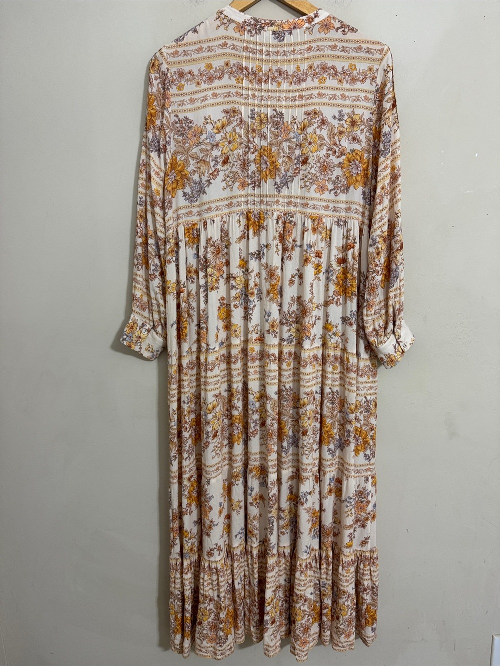 Spell Meadowland Maxi Gown Cream Floral size L Cottagecore Events Boho Country - Picture 8 of 13